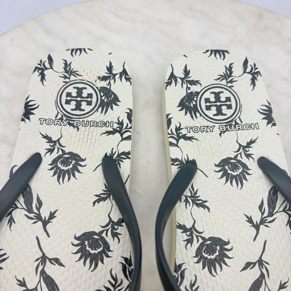 Tory Burch Flip Flops Women Size‎ 9 Navy Blue Floral Logo Sandals Resort Beach